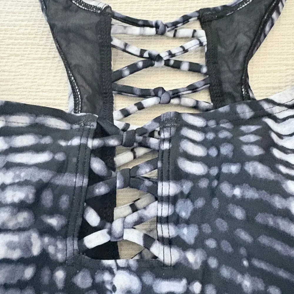 Speedo one piece swimsuit size 22 racerback black white tie dye lattice back